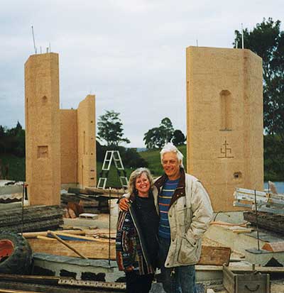 Fergus & Trijntje Reilly - the creators and the Temple Walls as the construction gets underway in 1998